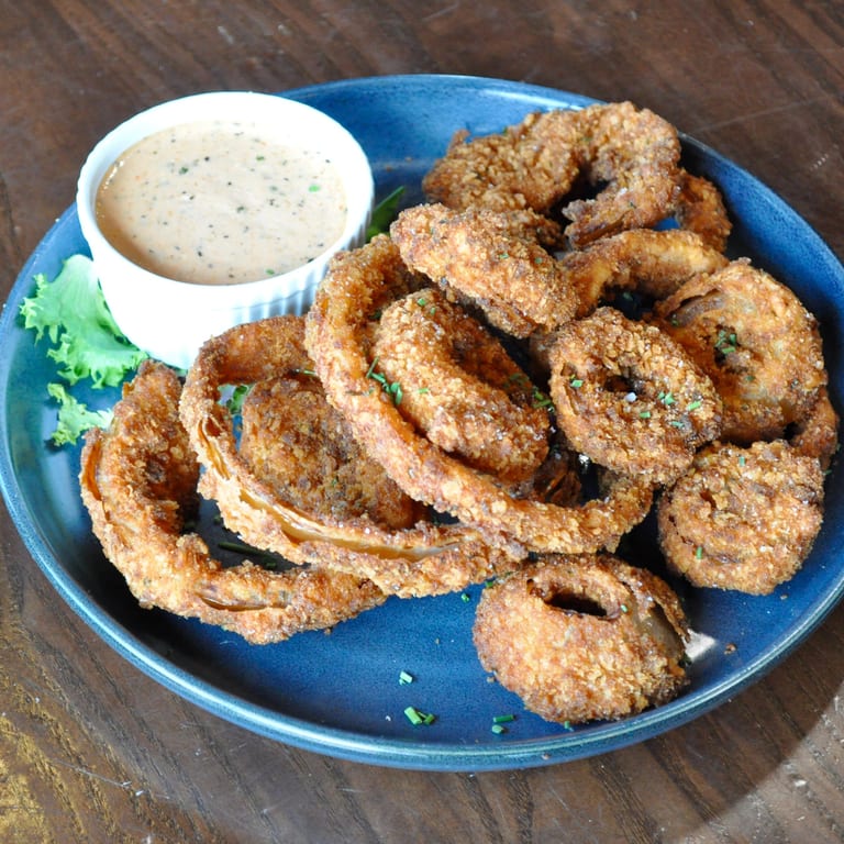 Savor Our Onion Rings